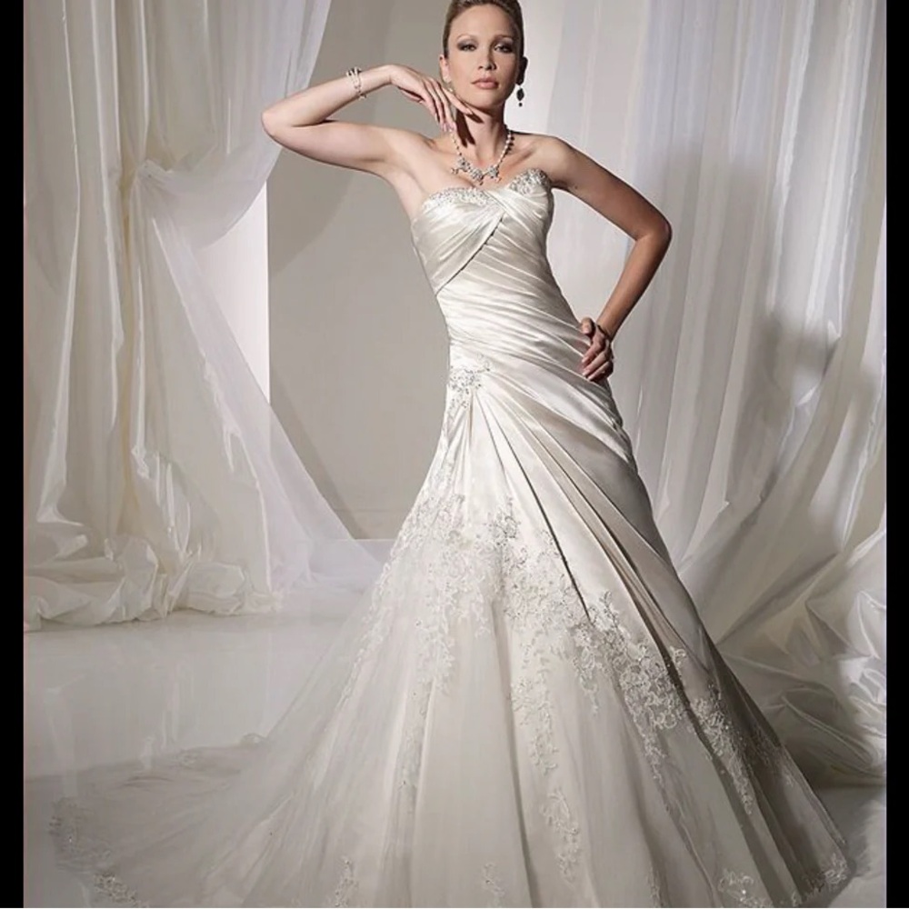 Sophia tolli lizbeth designer wedding dress